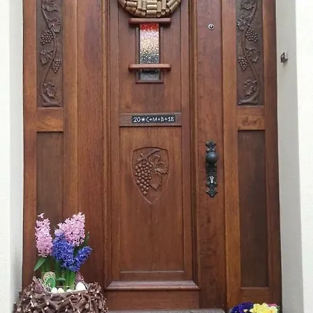 Haus Am Felsen בית אירוח